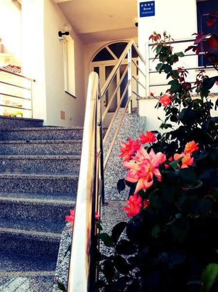 Apartment Luxury Zana *
